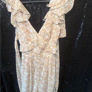 Francesca's Collections Cream Floral Ruffle Mini Romper